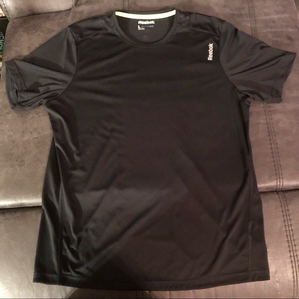 Mens Black Reebok Play Dry T-shirt Size Large